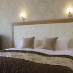 Paradise Otel 3*